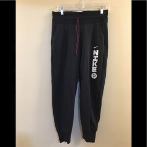 NWOT Nike Black Joggers Sweatpants S